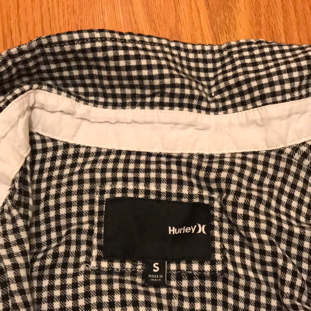Hurley Checkered Cotton Shirt Sz. Small in VEUC! - Picture 2 of 5